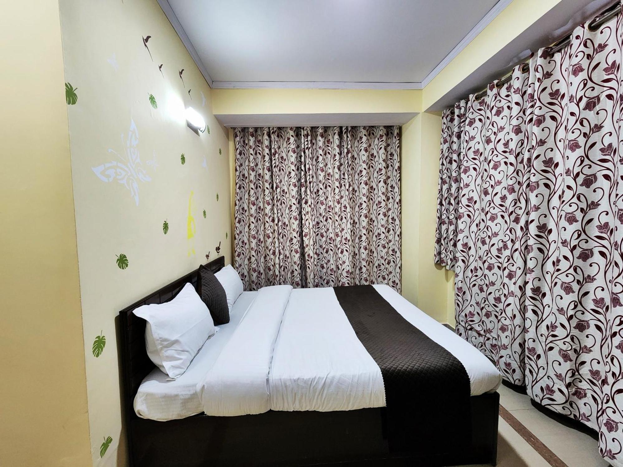Hotel Taj Palace Near Mall Road シムラー エクステリア 写真